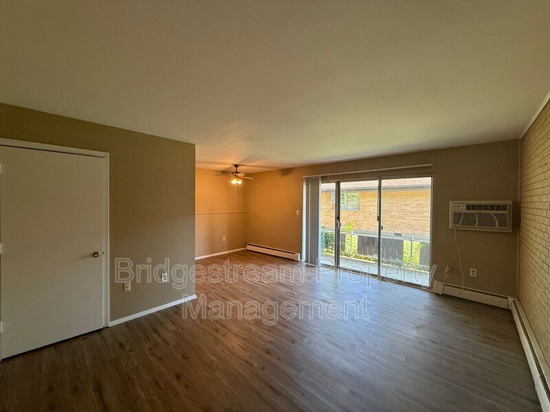 First Month's Rent-Free Move in Special - Cozy 2 Bed, 1 Bath Apartment in Fairborn Now Available property image