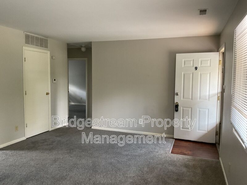 First Months Free Move in Special - Cozy 2 Bed, 1 Bath Apartment Now Available property image