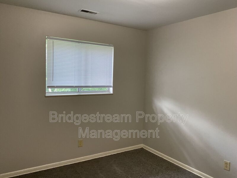 First Months Free Move in Special - Cozy 2 Bed, 1 Bath Apartment Now Available property image
