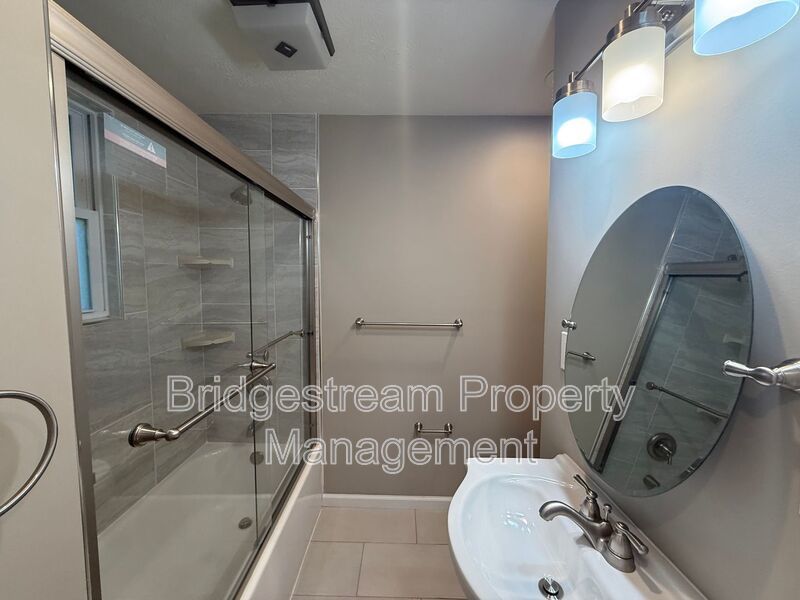 Newly Renovated 3 Bed, 2 Bath Home in Moraine property image